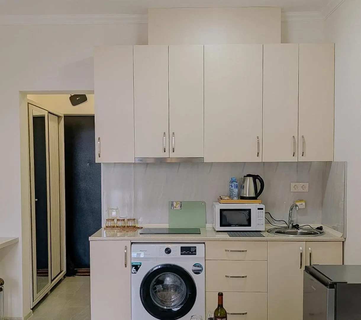 Cozy Studio Apartments Batumi